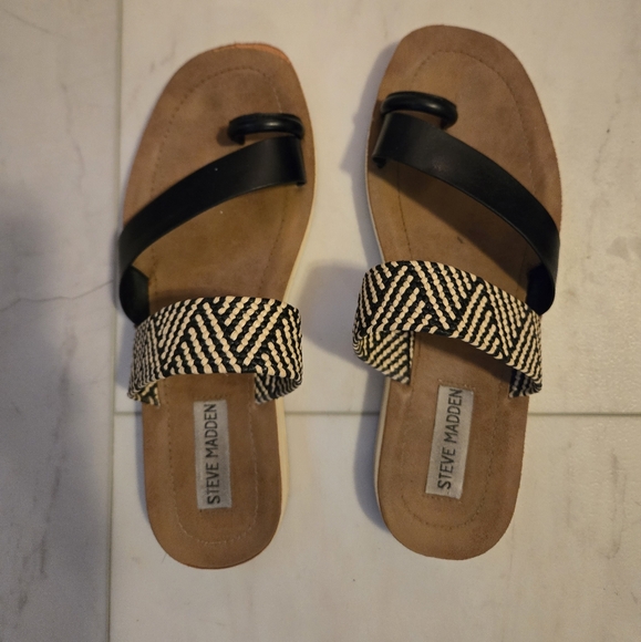 Steve Madden Women's Sandals - Picture 2 of 4